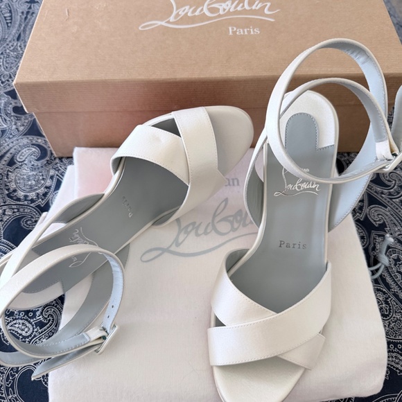 Louboutin Women’s Mariza 85 Ivory Wedding Heels - Picture 5 of 14